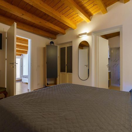 Maquedino Holiday Home & Terrace - Cozy Central Loft Palermo Eksteriør bilde
